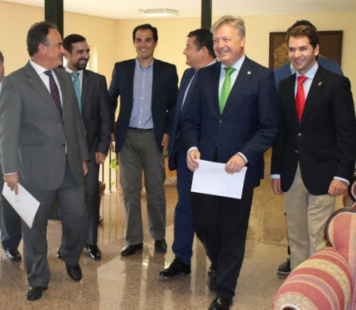 Reunión en la Subdelegación del Gobierno de Córdoba