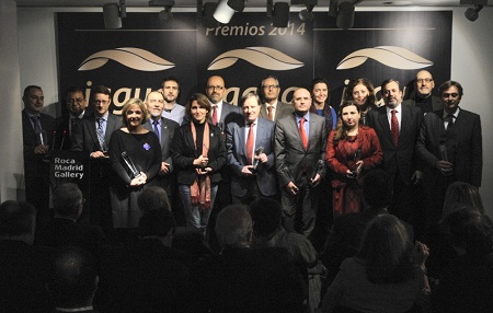 Los premiados durante el acto de entrega.