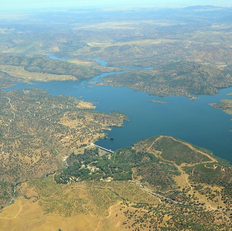 Vista áerea del embalse de El Pintado, en la provincia de Sevilla